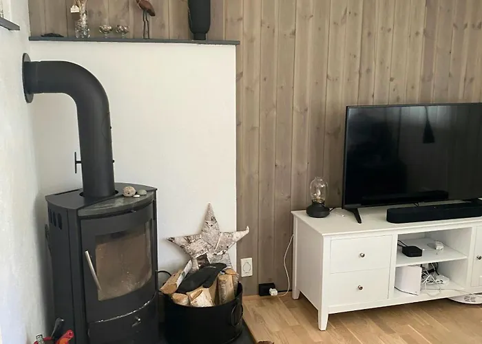 Norwegian Vibes With View In Vegarshei Ferienhaus