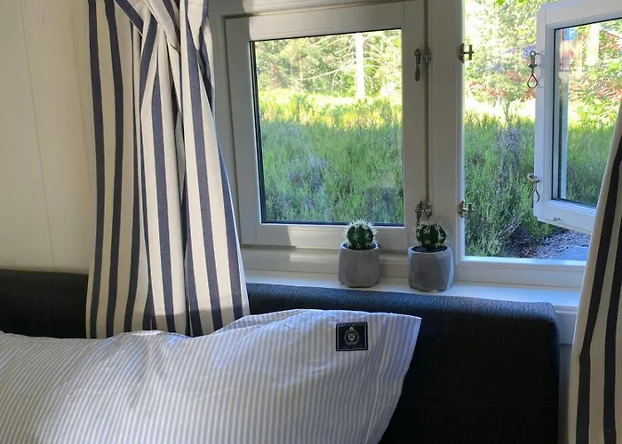 Feriehus Norwegian Vibes With View In Vegarshei *
